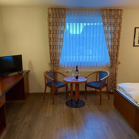 Haus Hubertus 3*